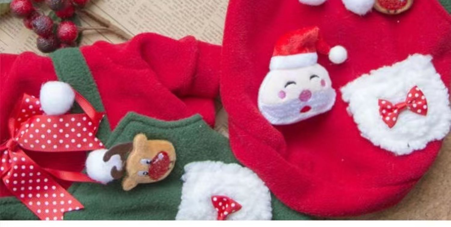 Dog pet cat clothing Christmas festive clothing Autumn and winter fashion Teddy fighting small and medium-sized dogs